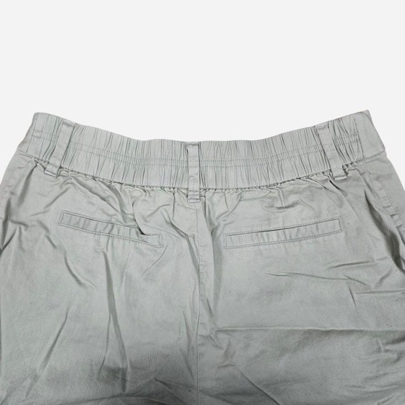 Light Green High Waisted New Day Shorts size M - Picture 4 of 4